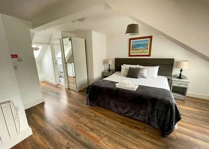 Strelitzias SelfCatering BandB Studio 3